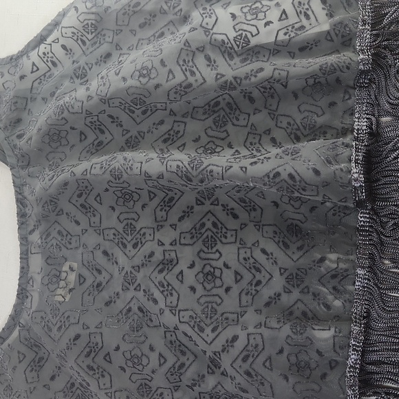 Hollister Warner Springs Gray Fringe Tank Top. Size S - Picture 4 of 7